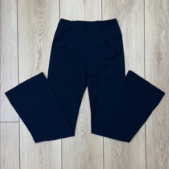 Promover Navy Active Leggings - Picture 1 of 5